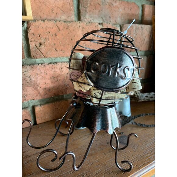 Cork Holder World of Corks - by J. Rigarno Wine Cork Holder in gift box NWOT - Picture 1 of 6